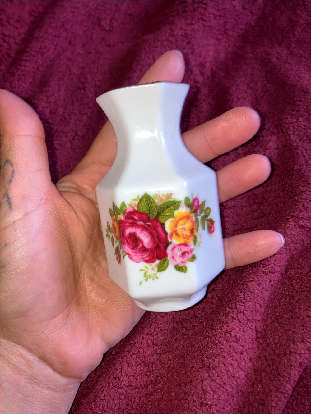 White Floral Porcelain Bud Vase with Pink and Yellow Roses